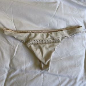 White acacia swimwear bottomed size medium